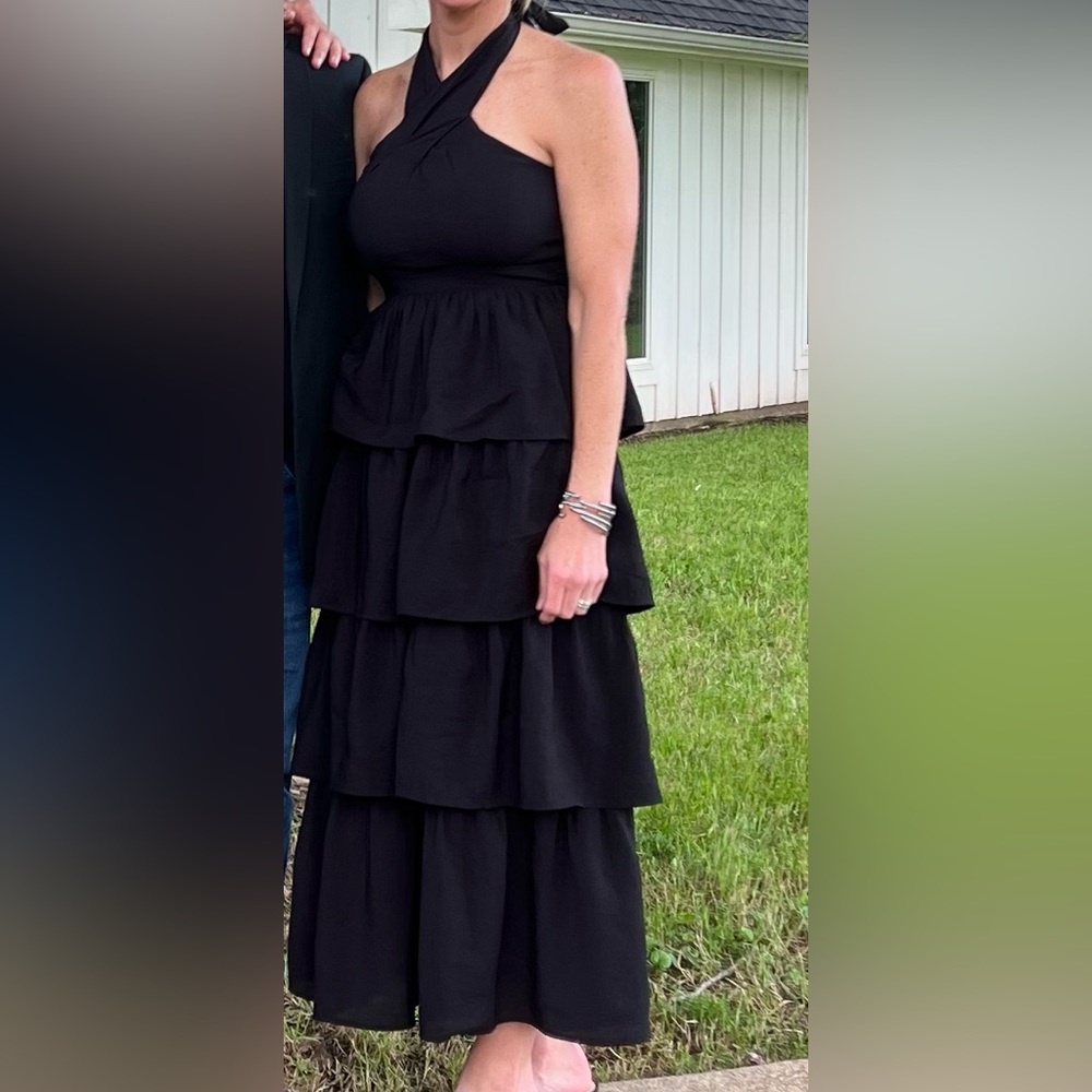 🖤Little Black Dress🖤 - Picture 4 of 4